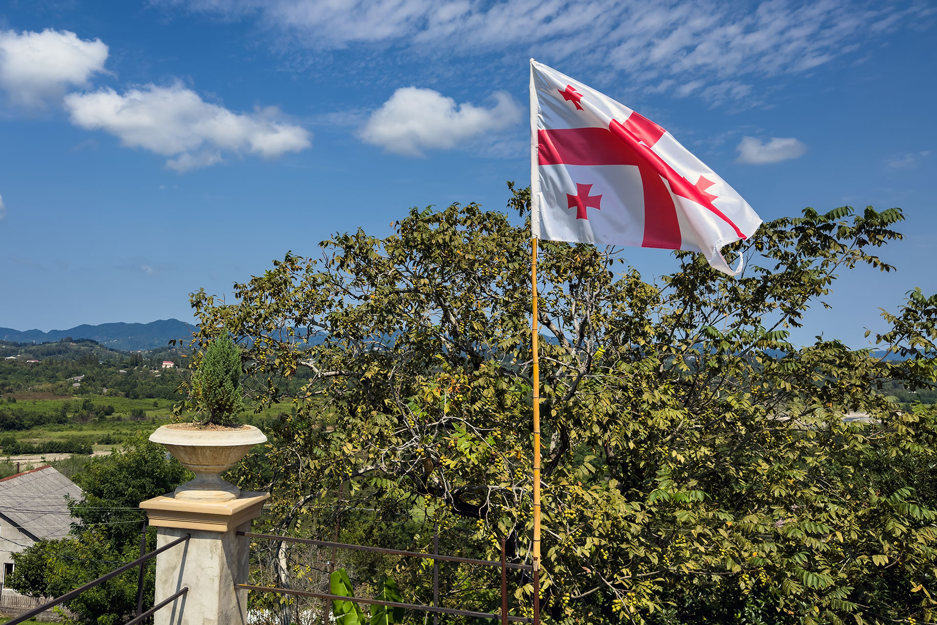 Стоит ли переезжать в Грузию