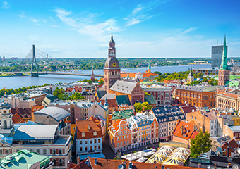 Как переехать в Латвию