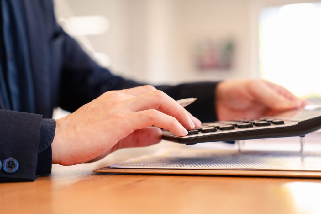 ВНЖ в Албании через предпринимательство