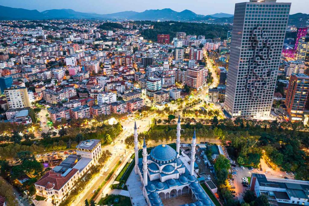 Город Тирана